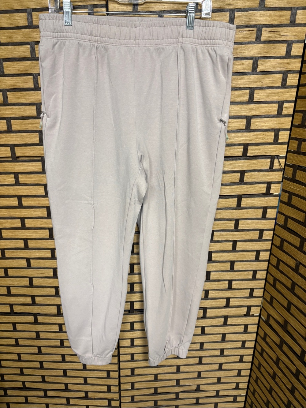 Old navy tan dynamic fleece joggers size large